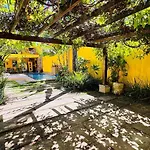 Casa Com 4 Suites A 400 M Da Praia