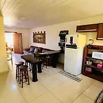 Casa Com 4 Suites A 400 M Da Praia